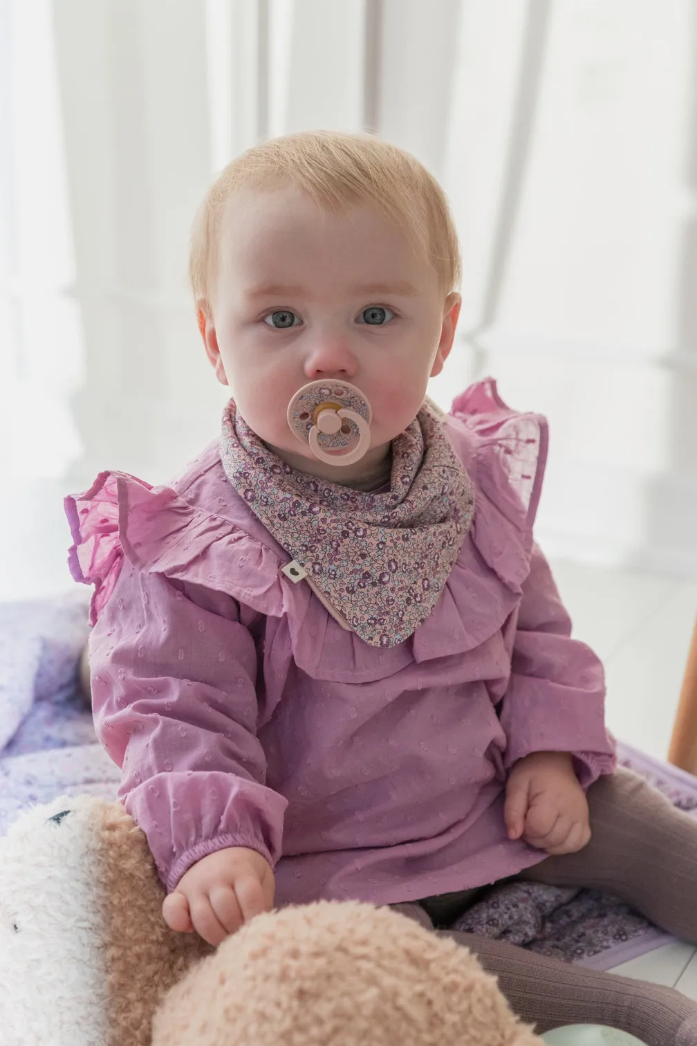 BIBS X LIBERTY Bandana Bib - Chamomile Lawn Violet Sky