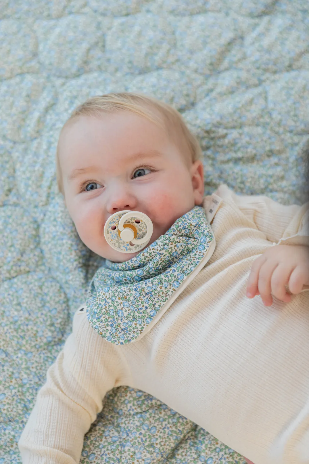 BIBS x LIBERTY Bandanna Bib Eloise/Ivory