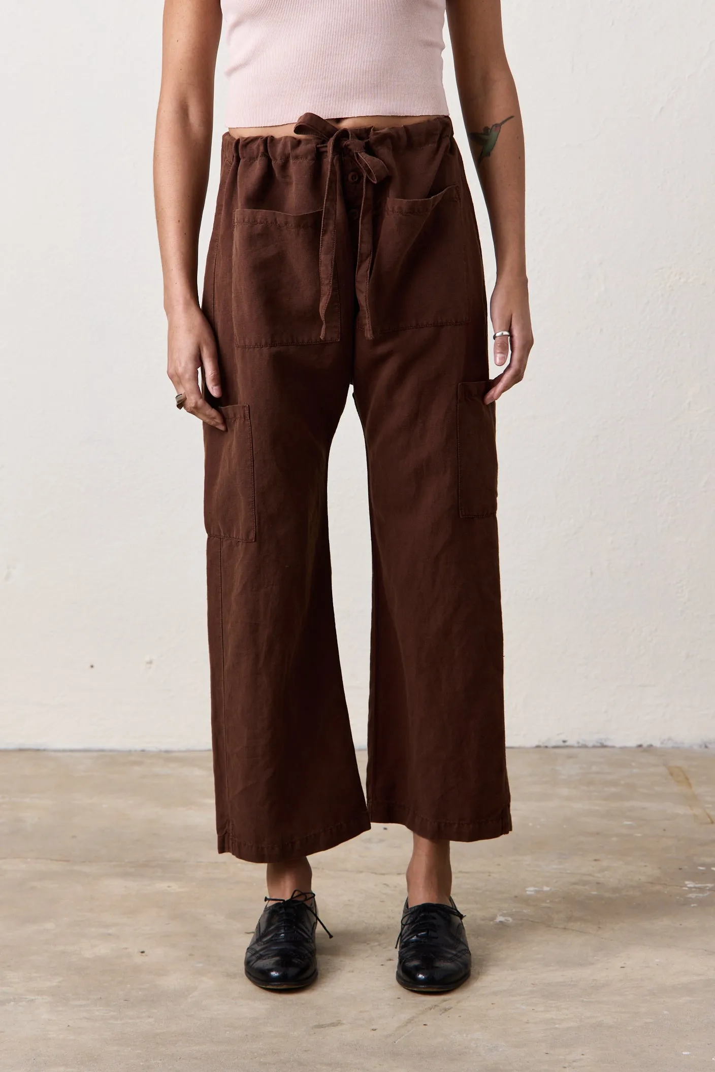 CARLSON LINEN CANVAS TIE PANT / BRINDLE