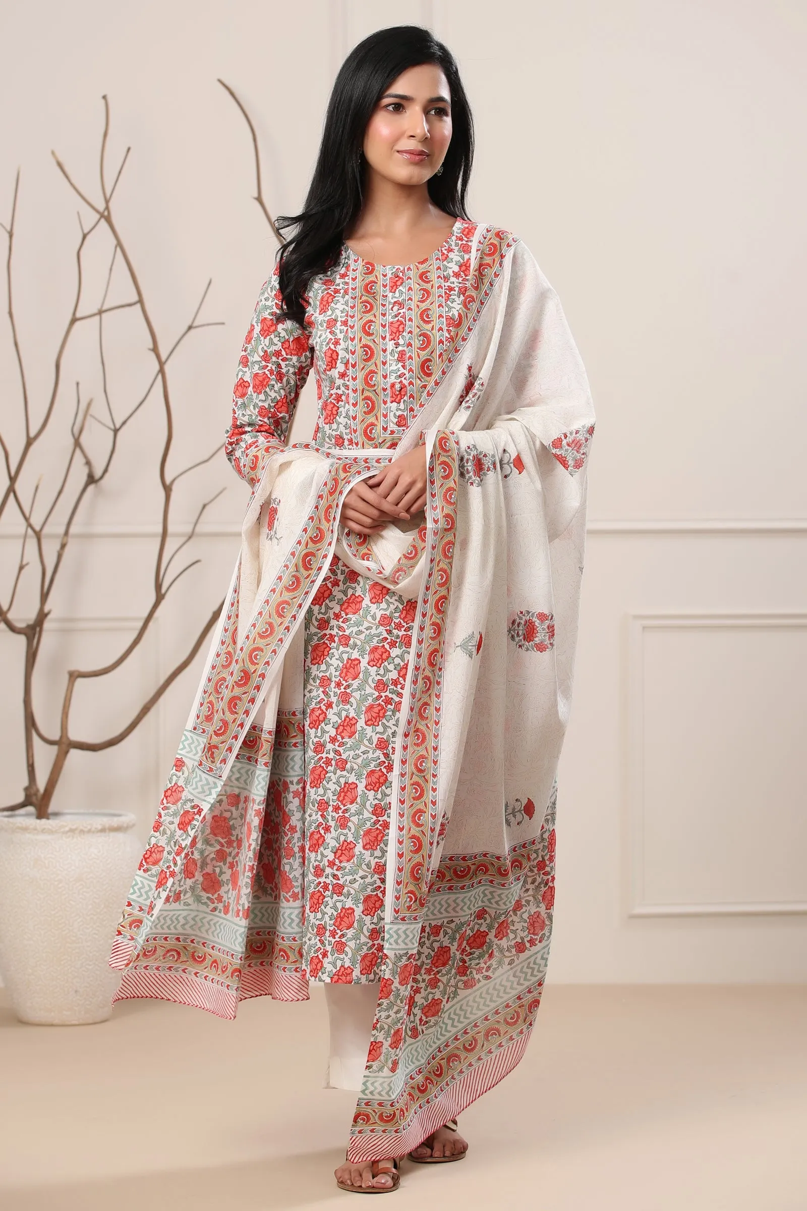 Firdous Farwa Peoney Jhaal Straight Kurta